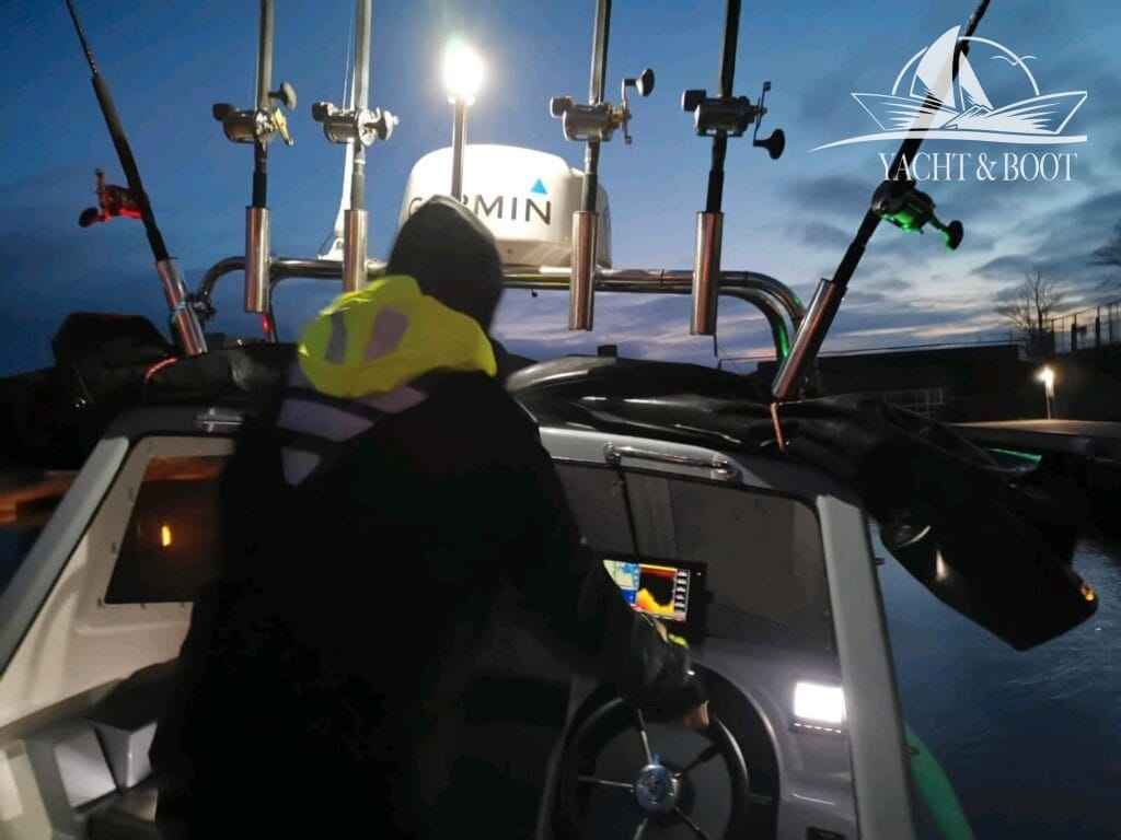 Motorboot Warrior Boats 2018