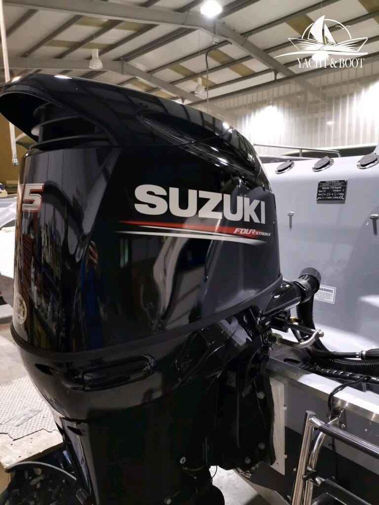 Motorboot Warrior Boats 2018