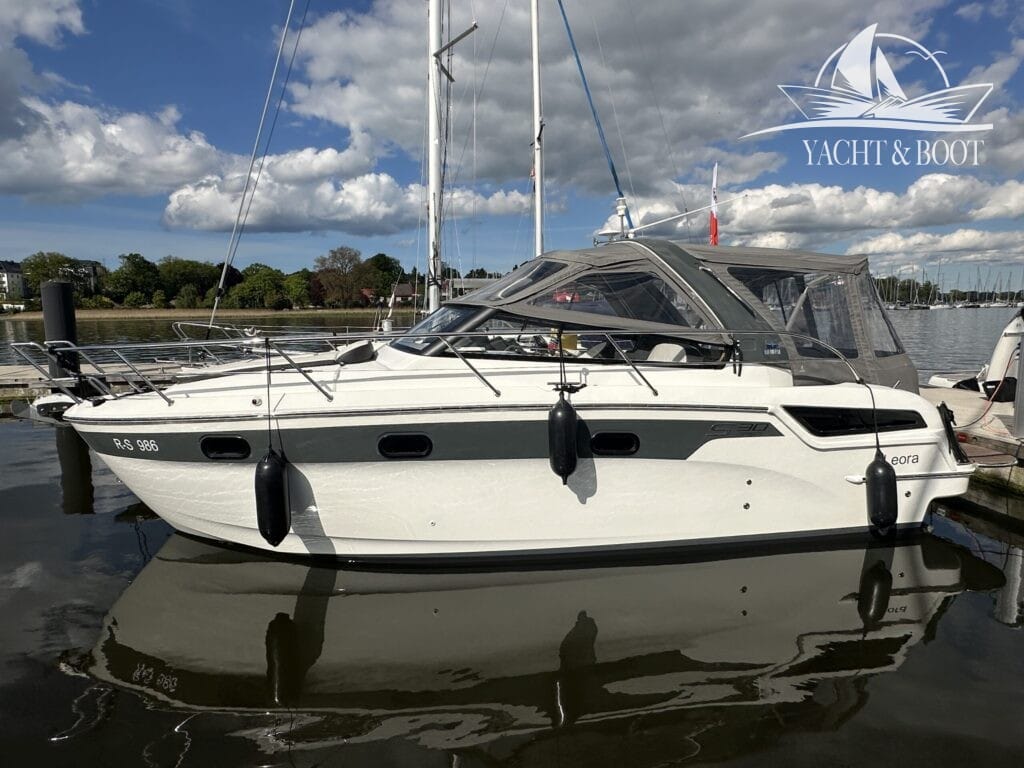 Motorboot Bavaria S 30 Open