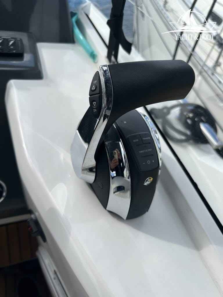 Motorboot Bavaria S 30 Open