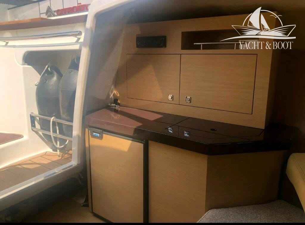 Motorboot Sessa S 26