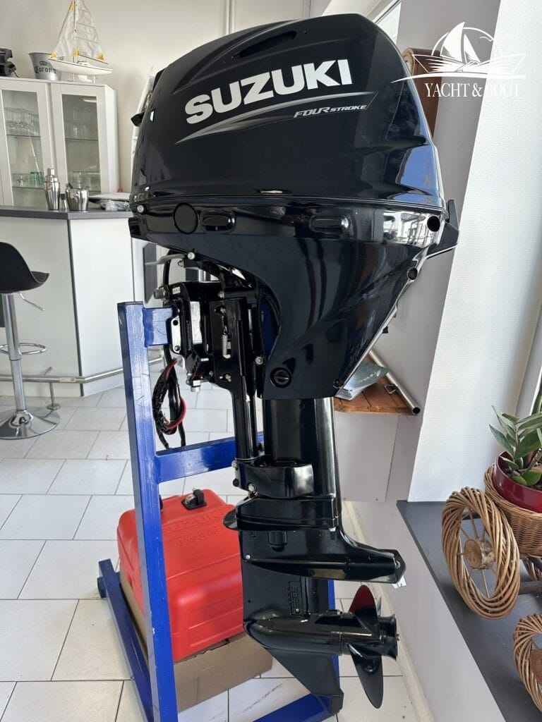Motorboot RioMar Boats 470