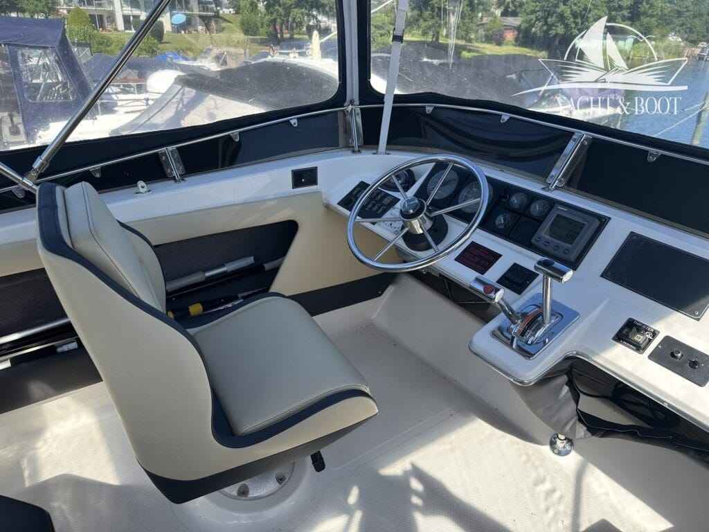 Motorboot Bayliner 2858 Flybridge