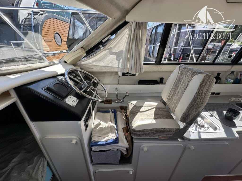 Motorboot Bayliner 2858 Flybridge