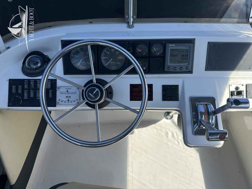 Motorboot Bayliner 2858 Flybridge