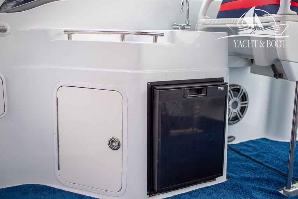 Motorboot Baja 405