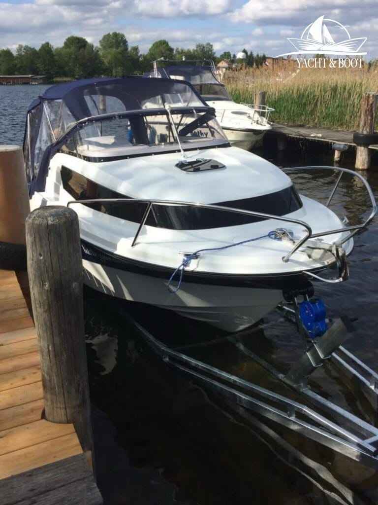 Motorboot Aqua Royal 680 Cruiser