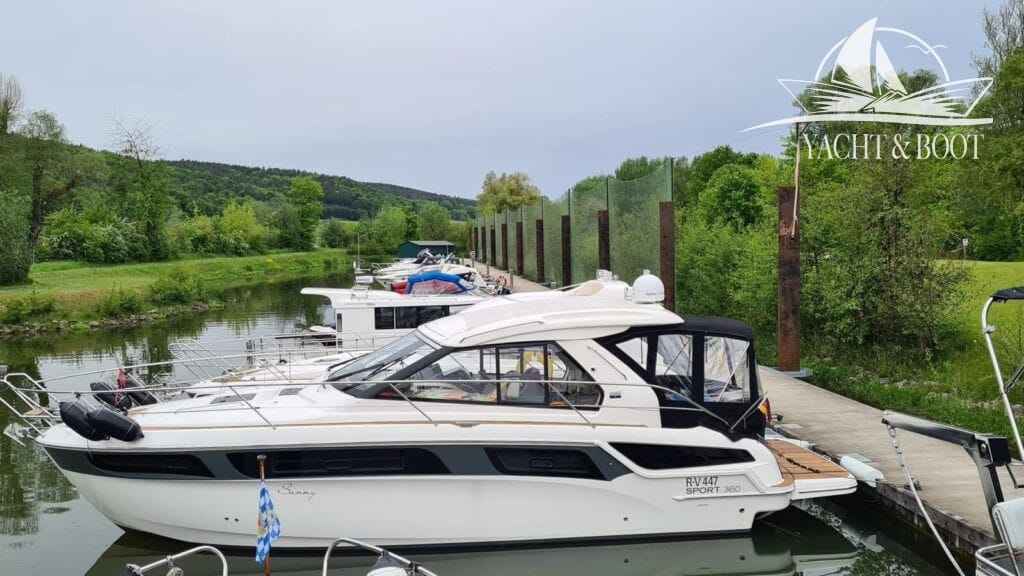 Motorboot Bavaria Sport 360 HT