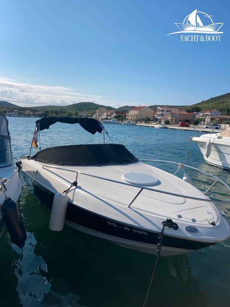 Motorboot Monterey Montura 218 LC