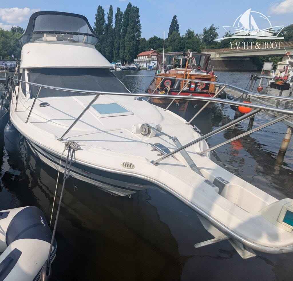 Motorboot Bayliner (US) Cierra 2858 Fly