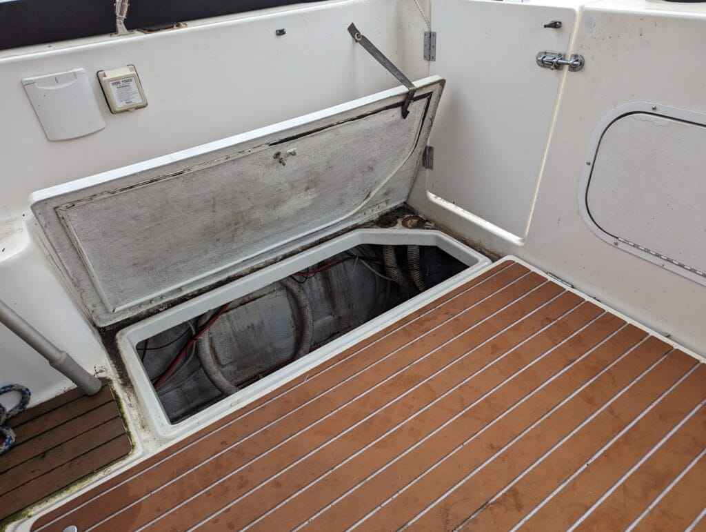 Motorboot Bayliner (US) Cierra 2858 Fly