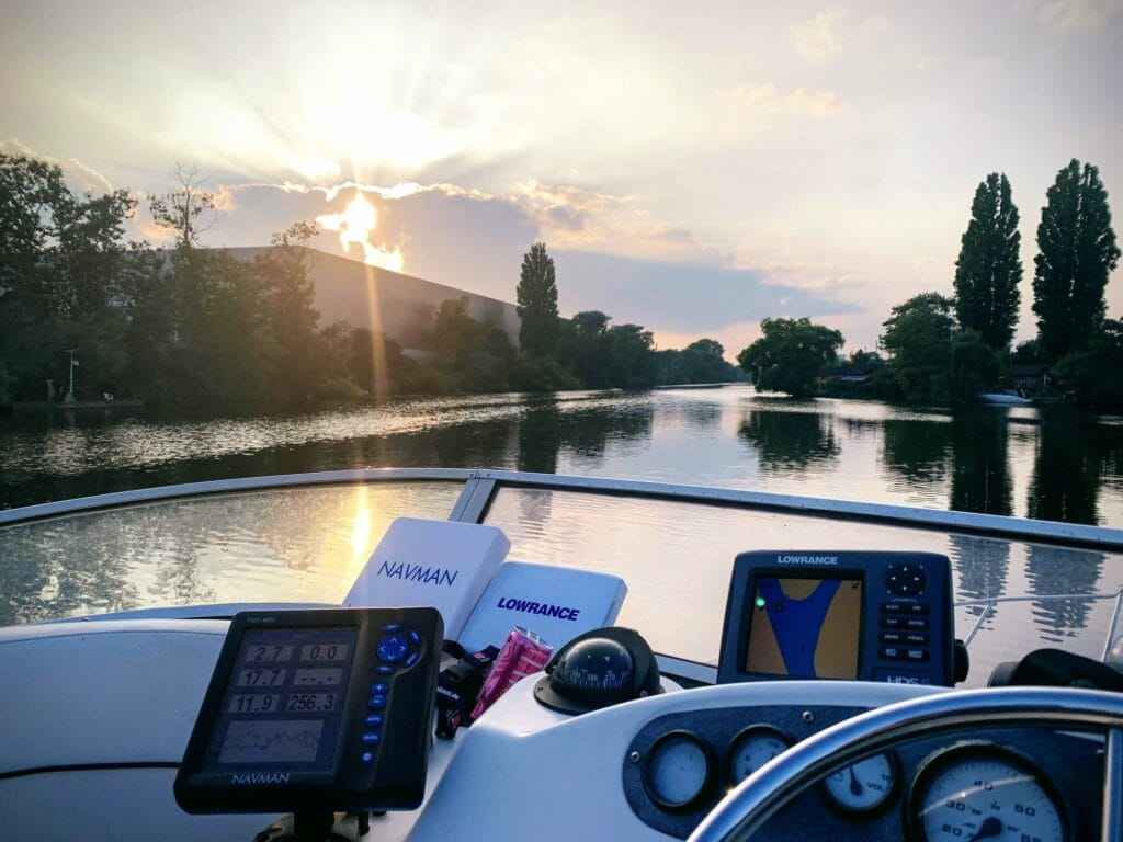 Motorboot Bayliner (US) Cierra 2858 Fly