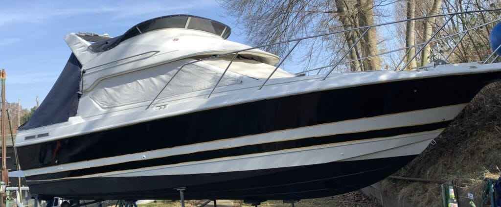 Motorboot Bayliner (US) Cierra 2858 Fly