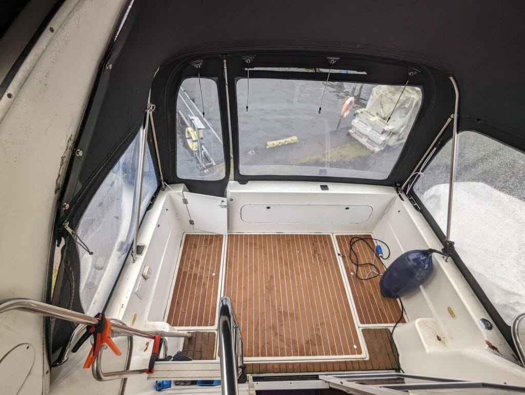 Motorboot Bayliner (US) Cierra 2858 Fly