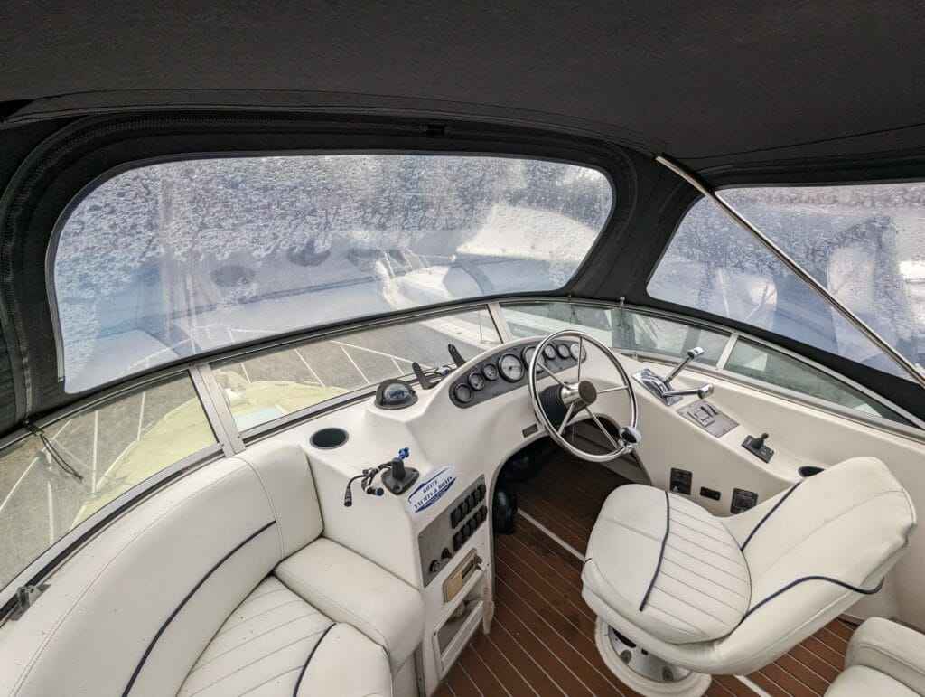 Motorboot Bayliner (US) Cierra 2858 Fly