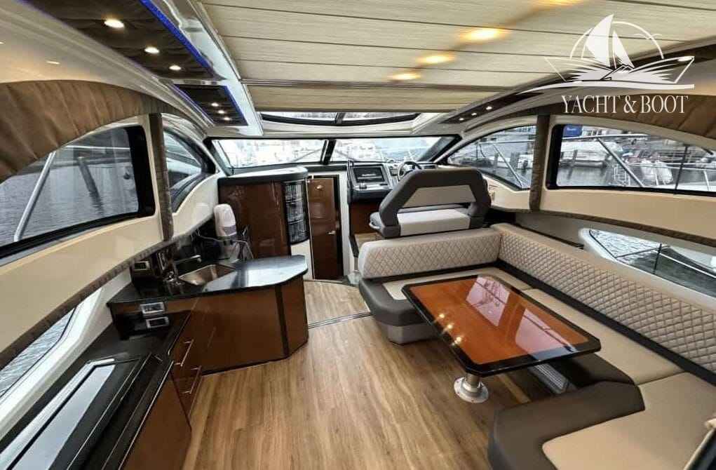 Motorboot Marquis 420 Sport Coupe