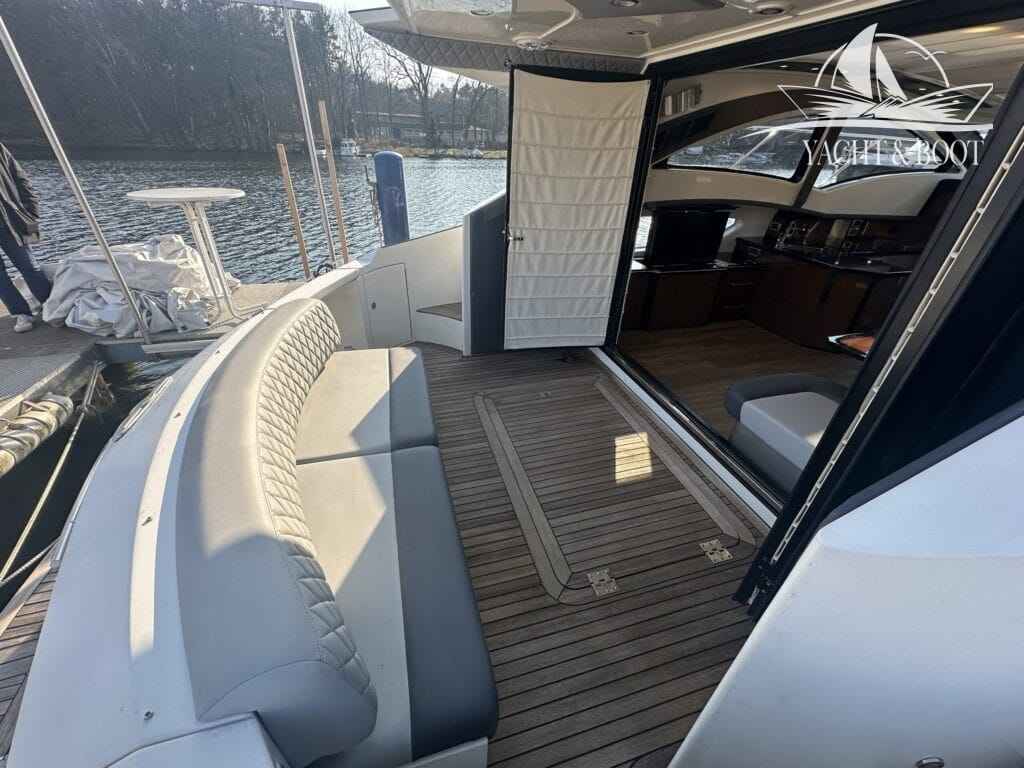 Motorboot Marquis 420 Sport Coupe