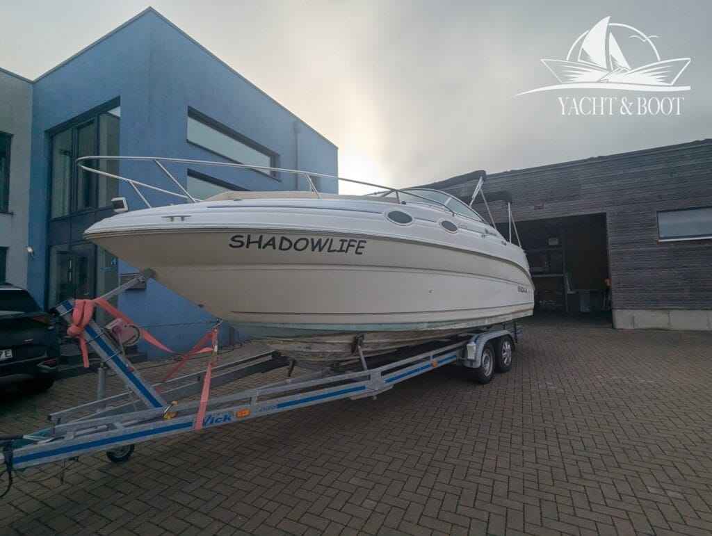 Motorboot Sea Ray 240 DA Sundancer
