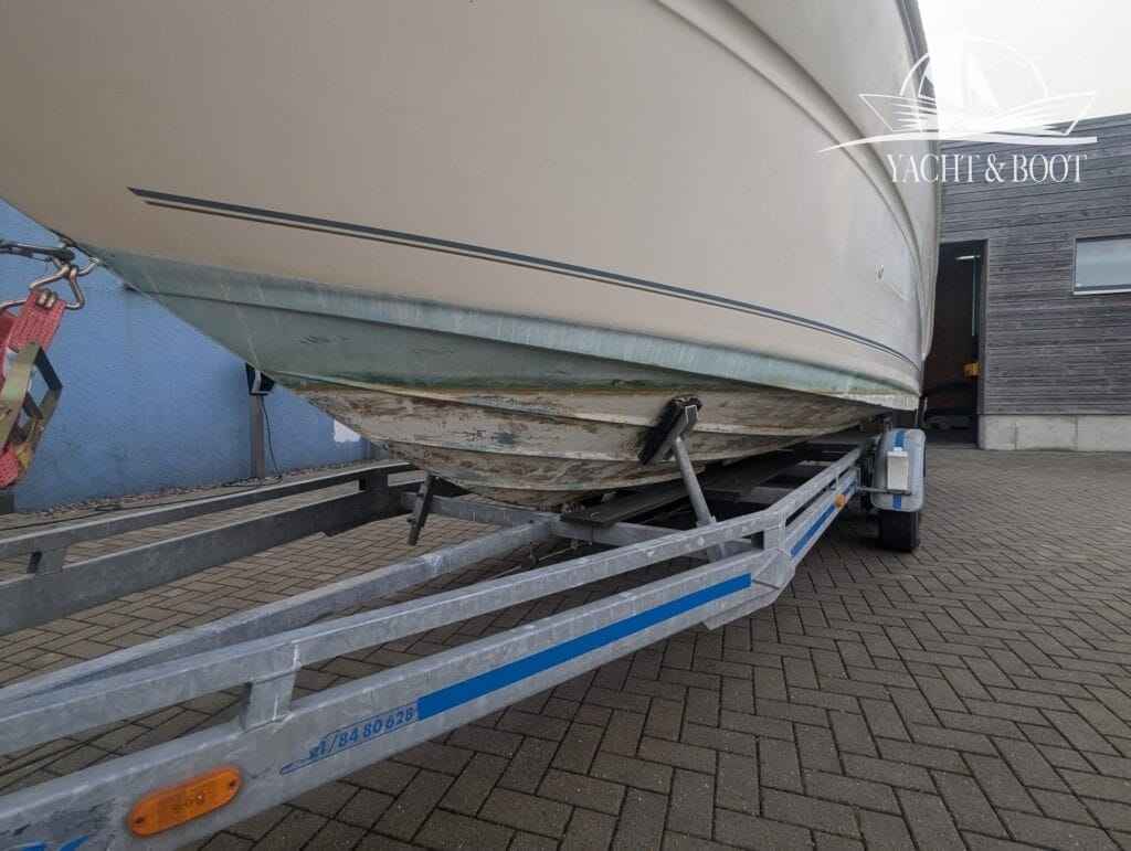 Motorboot Sea Ray 240 DA Sundancer