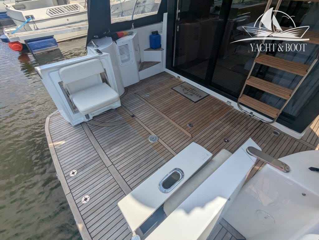 Motorboot Beneteau Swift Trawler 30