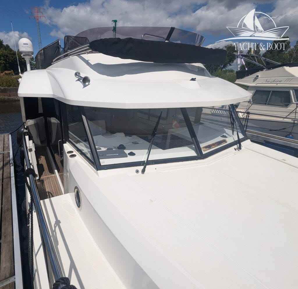 Motorboot Beneteau Swift Trawler 30