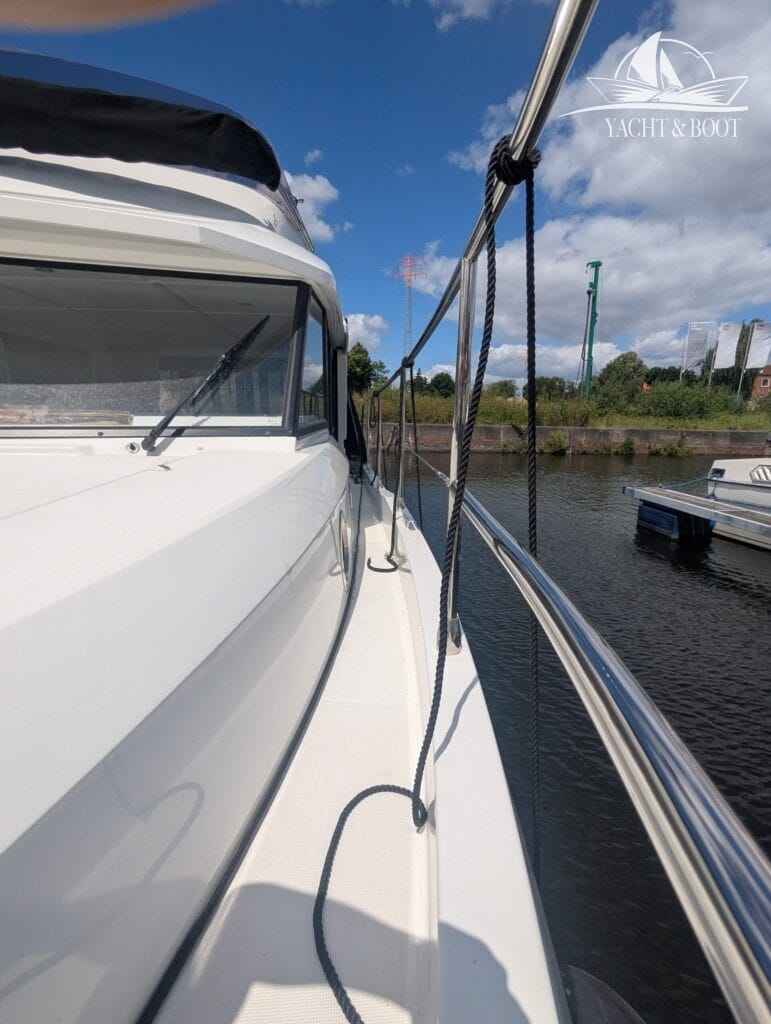 Motorboot Beneteau Swift Trawler 30