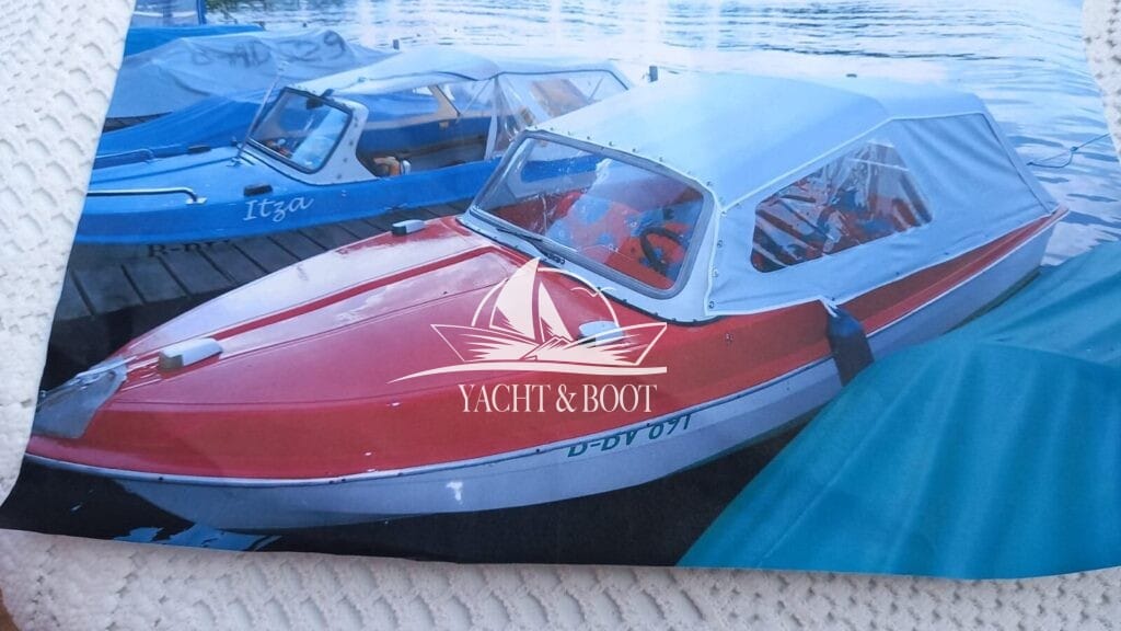 Motorboot VEB Yachtwerft Berlin Ibis II
