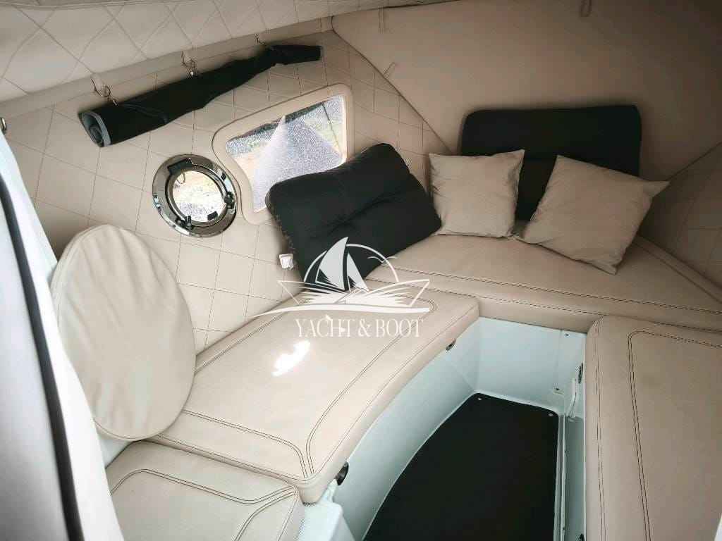 Motorboot Velvette 23 Active Sedan