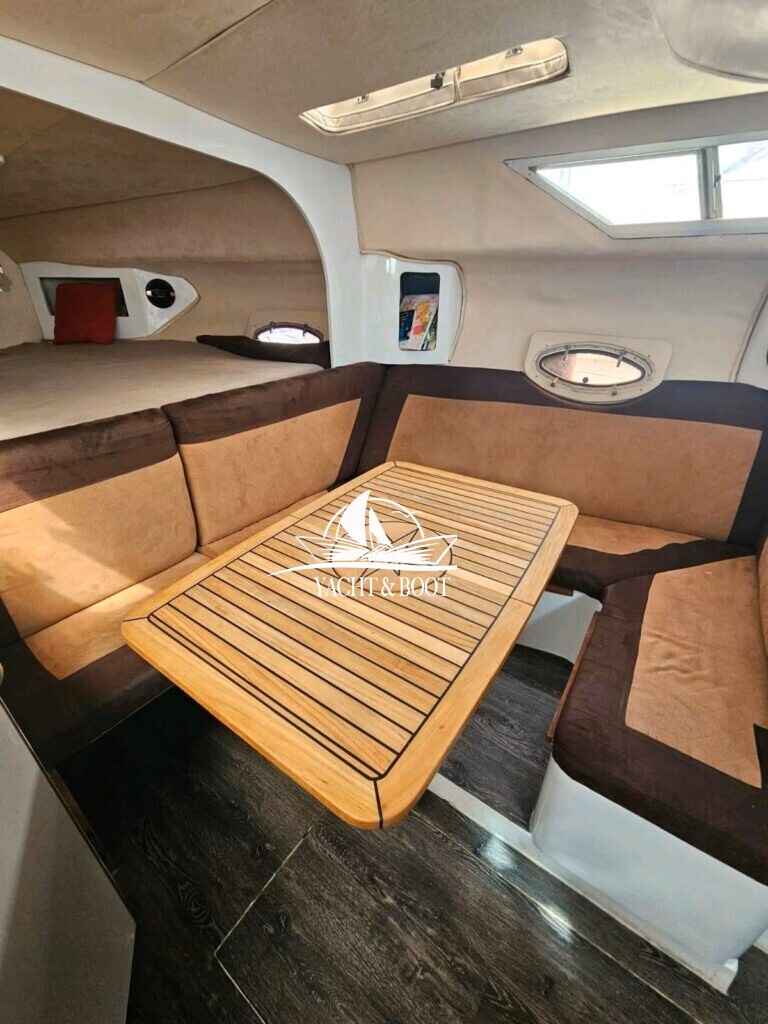 Motorboot Cruiser Yachts 3270 Esprit