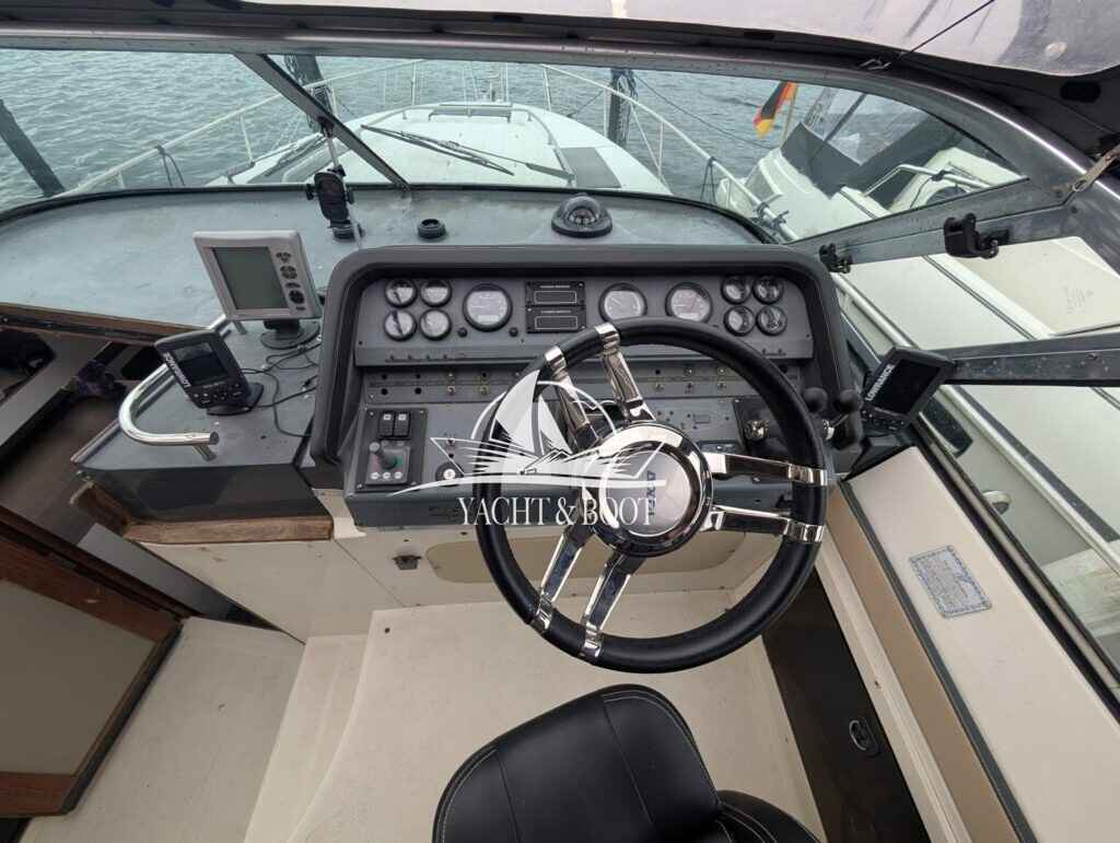 Motorboot Cruiser Yachts 3270 Esprit