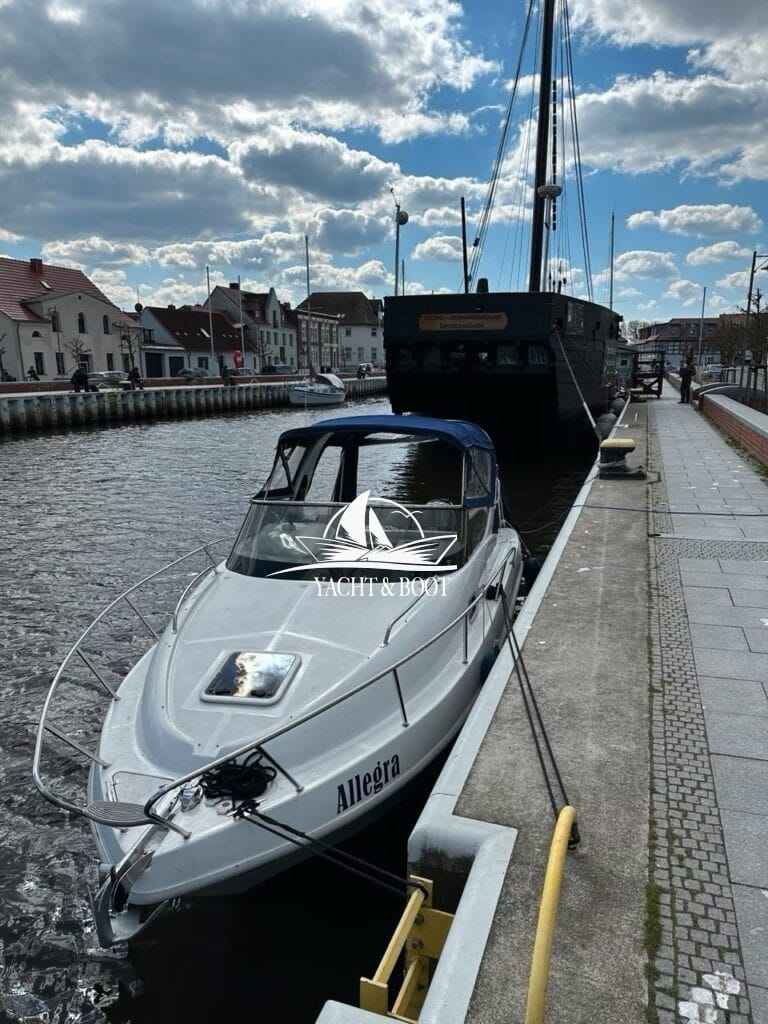 Motorboot Saver 690 Cabin