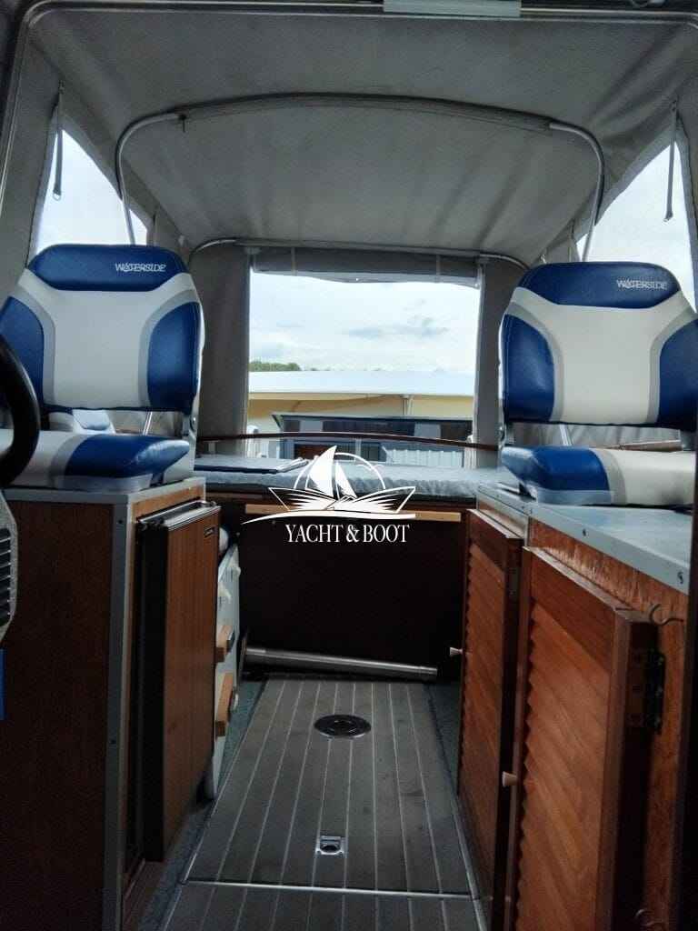 Motorboot Draco Tramp