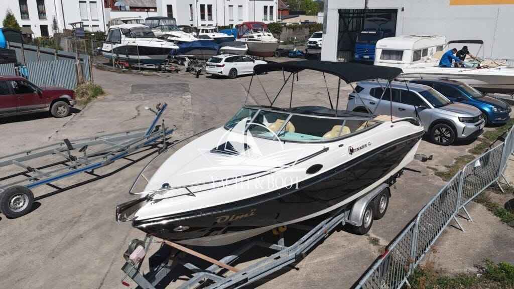 Motorboot Rinker 246 Captiva CC