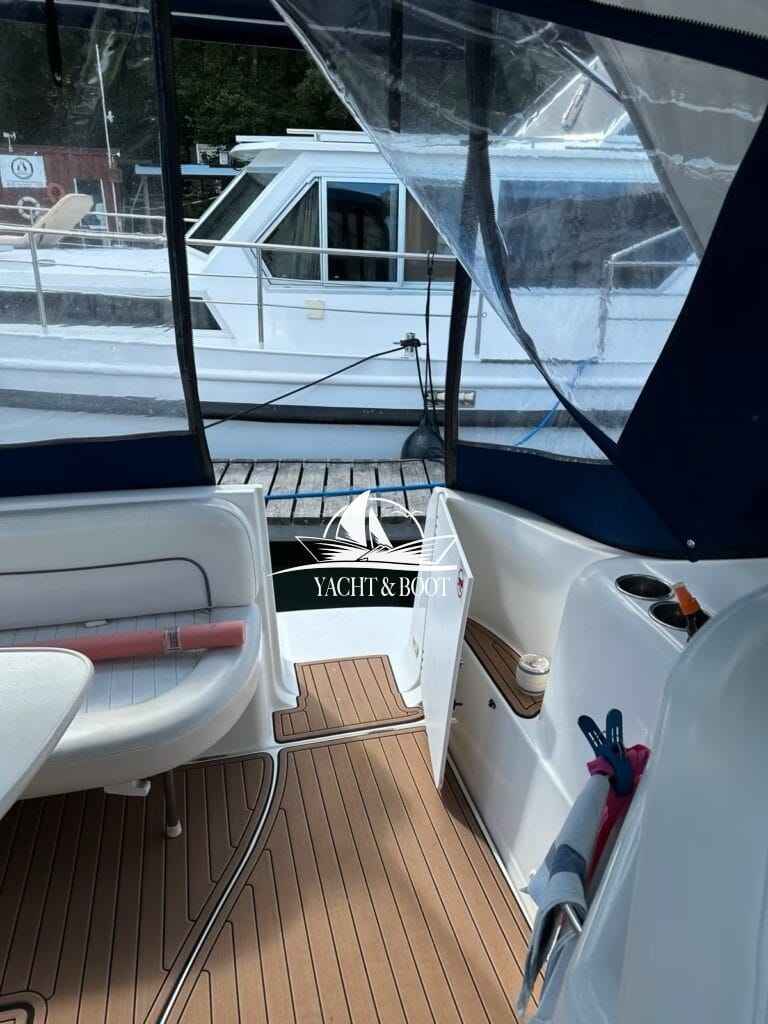 Motorboot Bayliner 3055