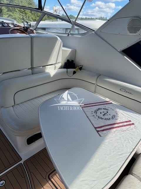 Motorboot Bayliner 3055