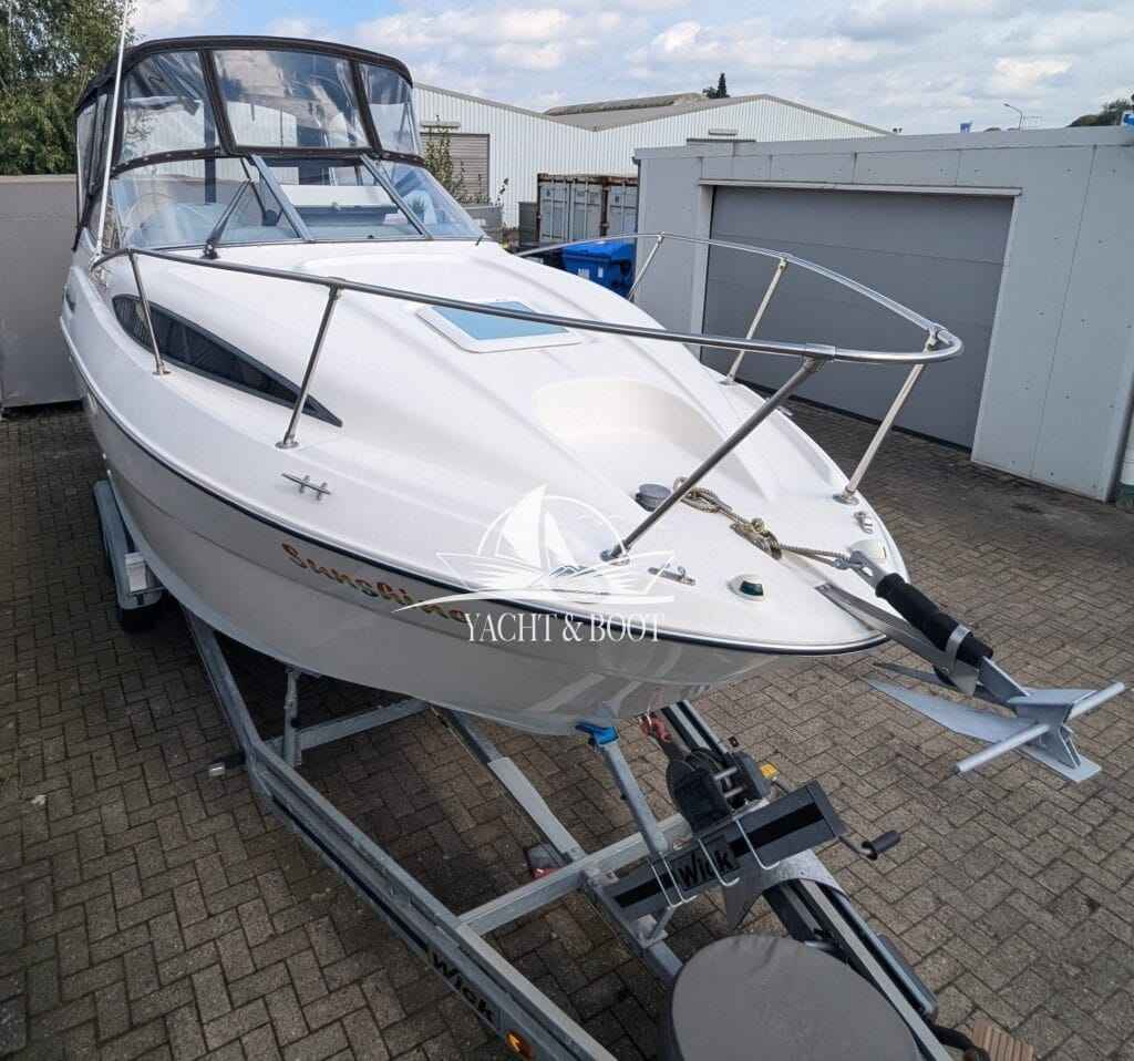 Motorboot Bayliner 245