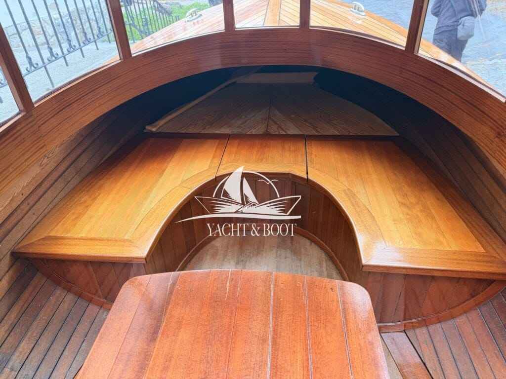 Motorboot Riva Bertel Mockenthum 6.2