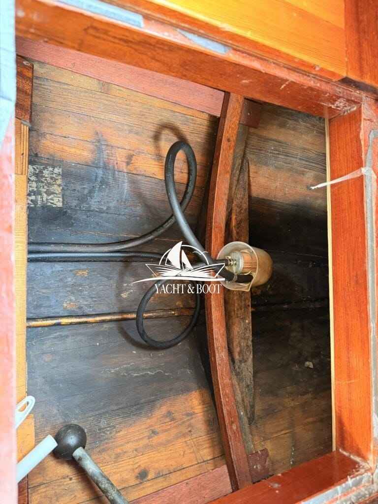 Motorboot Riva Bertel Mockenthum 6.2