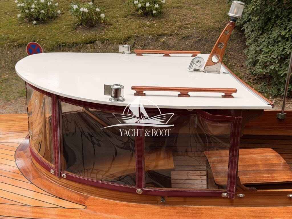 Motorboot Riva Bertel Mockenthum 6.2