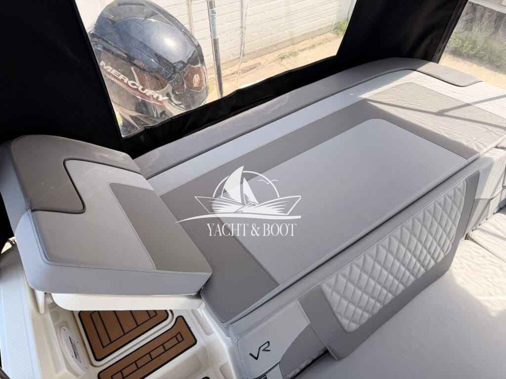Motorboot Bayliner VR 5
