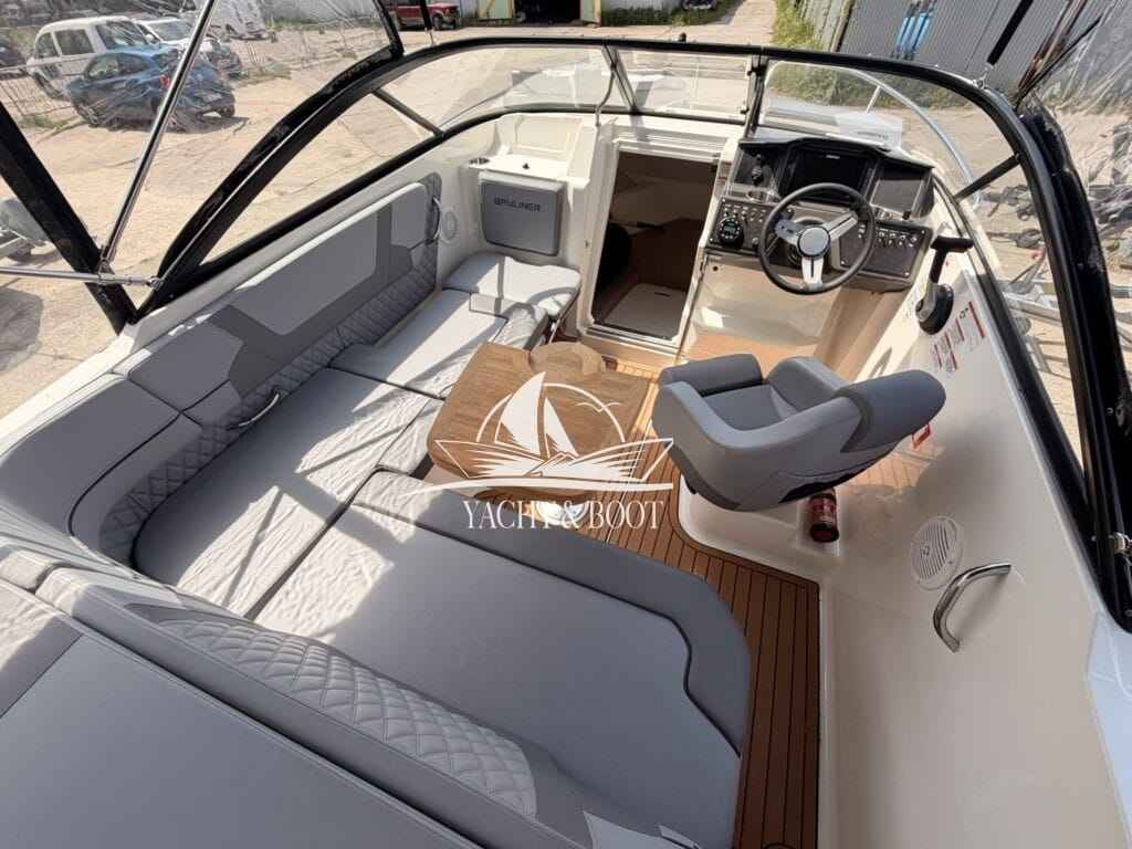 Motorboot Bayliner VR 5