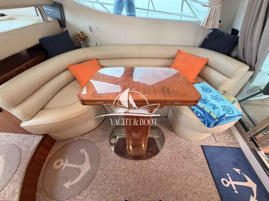 Motorboot Galeon 390 Fly