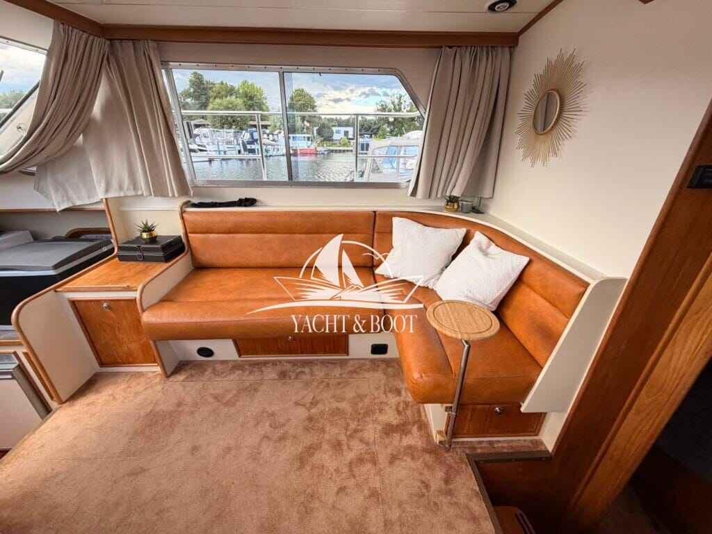 Motorboot Veha Sedan Cruiser 35