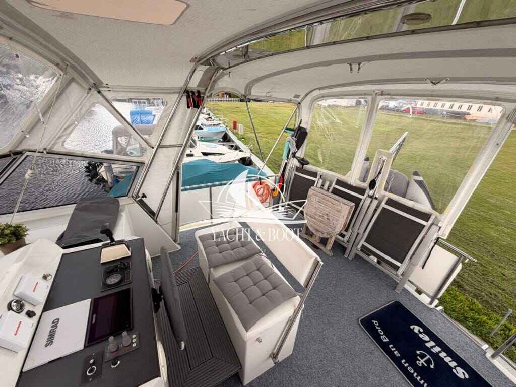 Motorboot Veha Sedan Cruiser 35