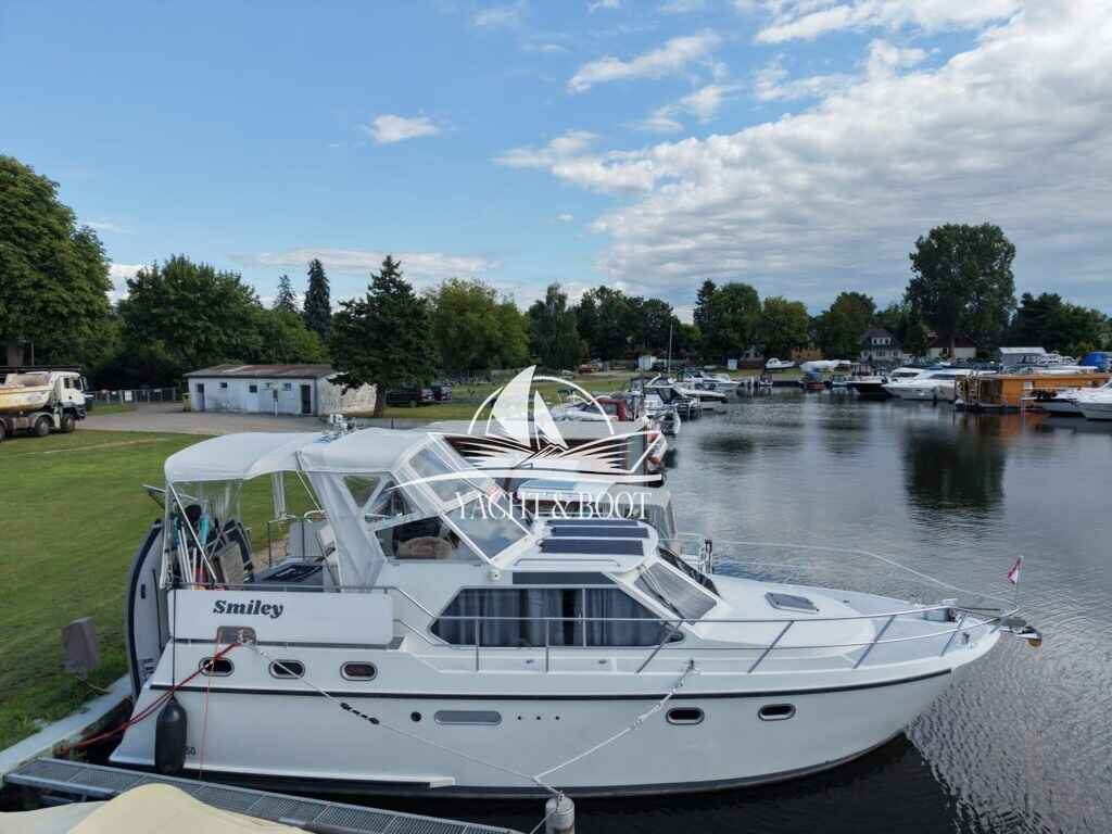 Motorboot Veha Sedan Cruiser 35