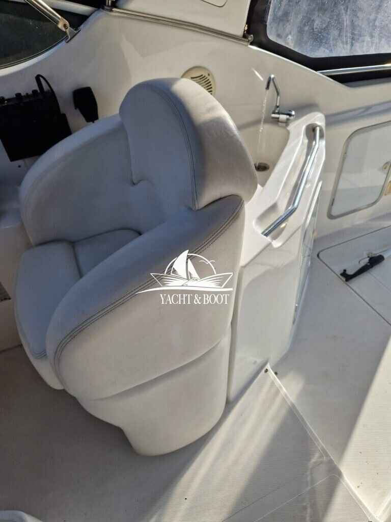Motorboot Sessa Oyster 27