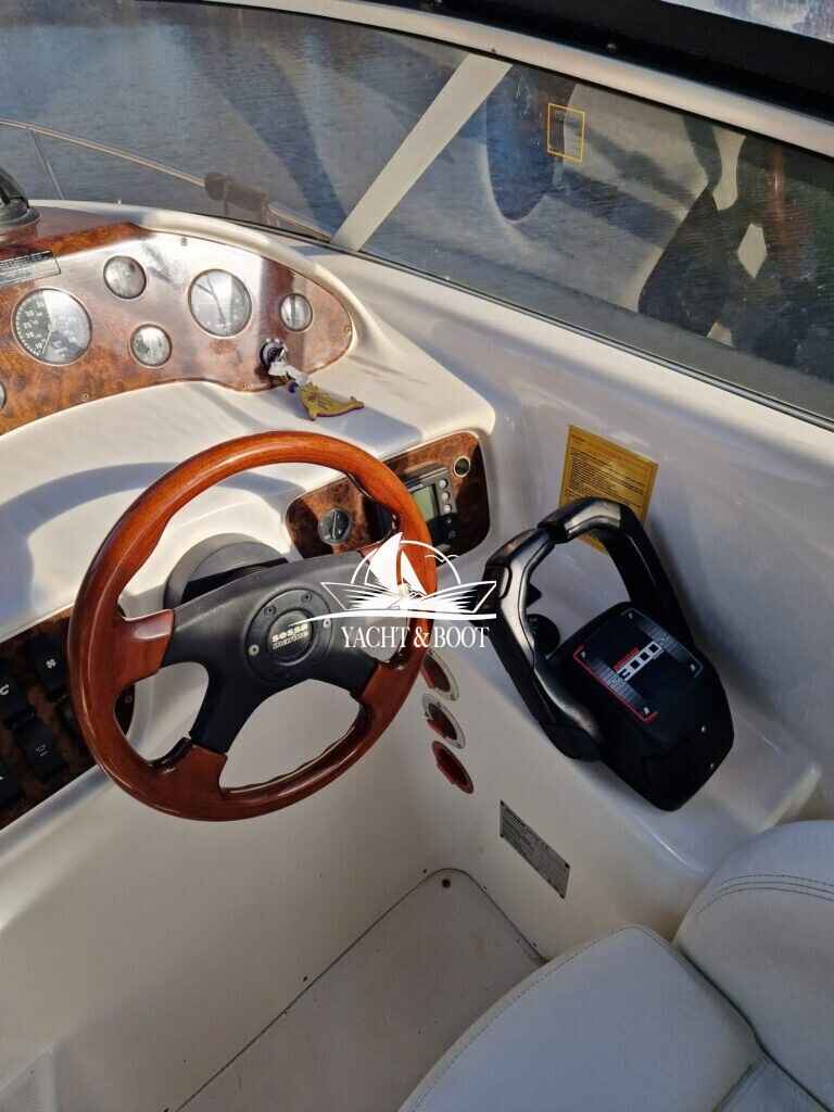 Motorboot Sessa Oyster 27