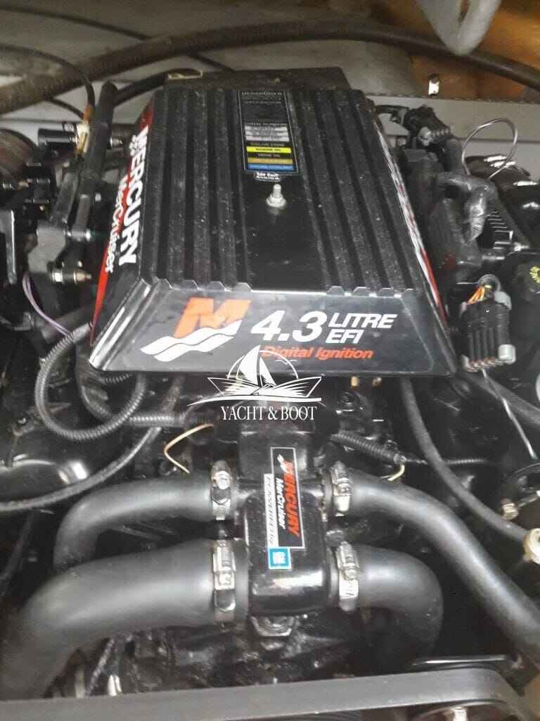 Motorboot Sessa Oyster 27