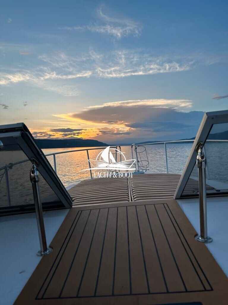Motorboot Öchsner SR30 Yachtline