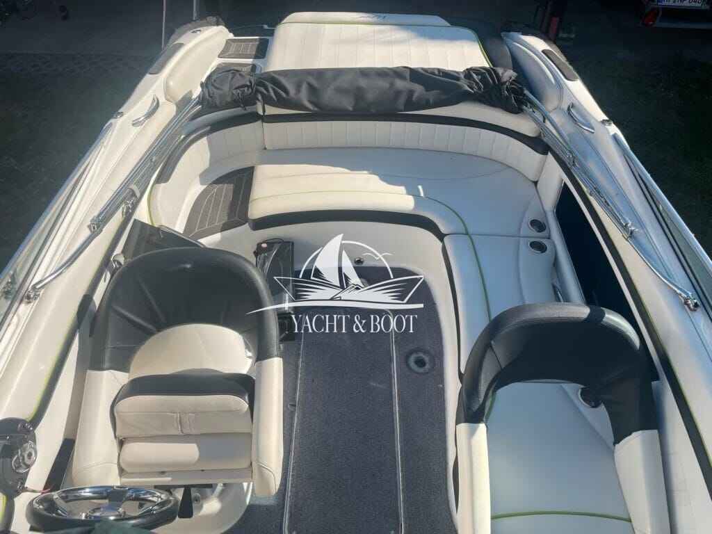 Motorboot Viper 243